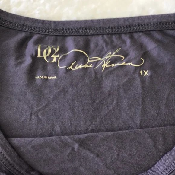 DG2 Diane Gilman Bell Sleeve Hi-Low Blouse Woven Back - Picture 4 of 7